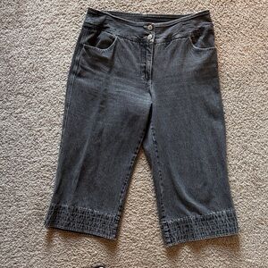 Stylish Gray Cropped Pants